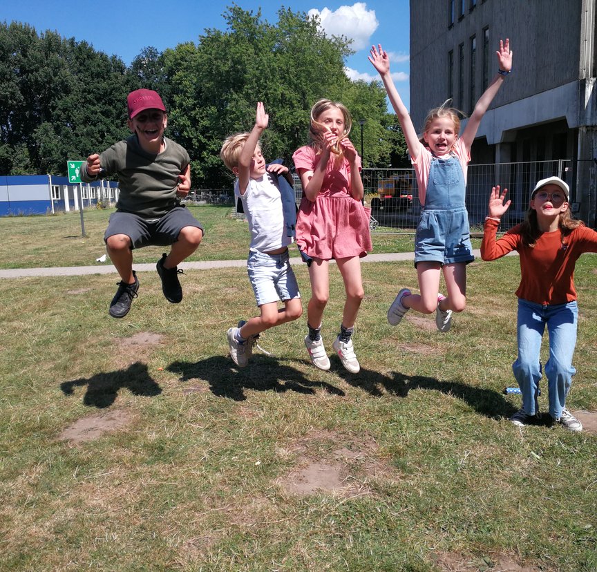 01.FR-junior